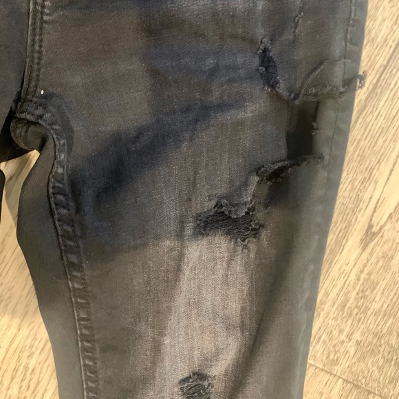 Vigoss black distressed jagger skinny Jean 🖤👻 - Picture 3 of 5